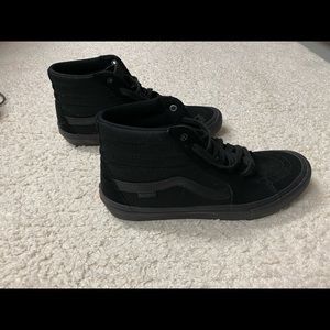 Men’s black high top Vans size 12